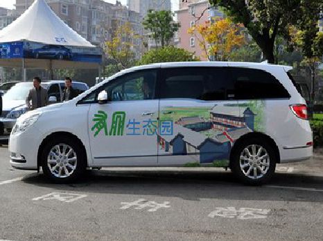 广安户外车贴喷绘如何保持效果?